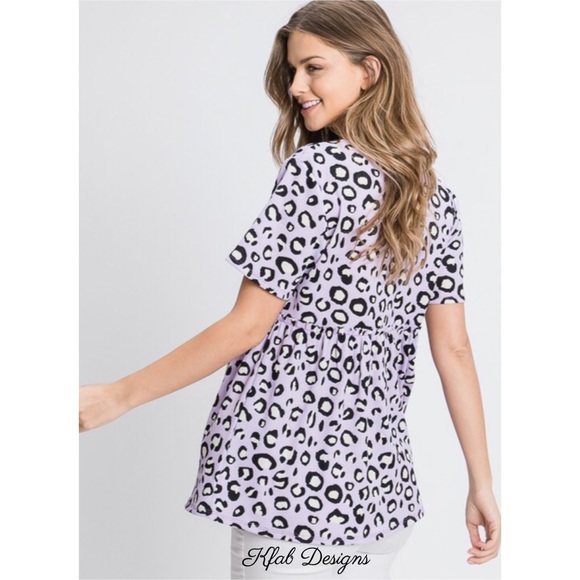 ❤️LAST! V Neck Animal Print Ruffled Lavender Top! - Picture 8 of 10